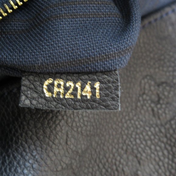 LOUIS VUITTON ArtsyMM handbag Black Infini leather M93448 - Picture 7 of 10